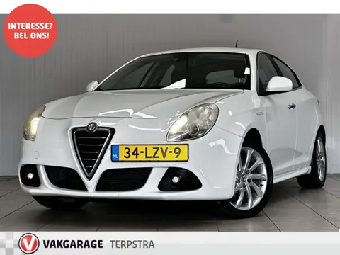 Alfa Romeo Giulietta 1.4 T Distinctive/ D-Riem verv: 151.000 KM!/ Clima/ Cruise/ Elek. pakket/ Isofi