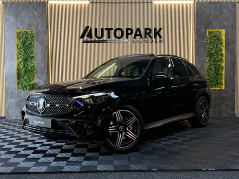 Mercedes-Benz GLC-klasse 300 4MATIC AMG Line PANO|HuD|360CAM|MASSAGE|MEMORY|KEYLESS|GARANTIE|SFEERVE