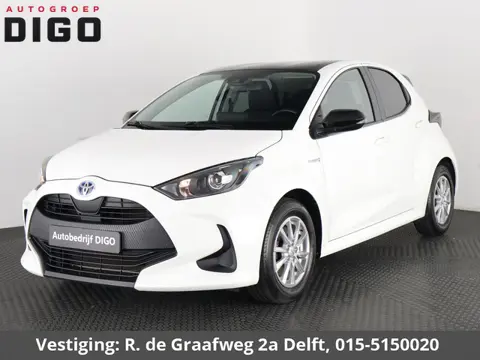 Toyota Yaris 1.5 Hybrid Active Sport | Stoelverwarming | Navigatie | Camera | Apple Carplay & Androi