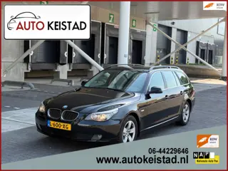 BMW 5-serie Touring 523i AUTOMAAT TOURING SOFTCLOSE/XENON/LEDER! SUPER STAAT!