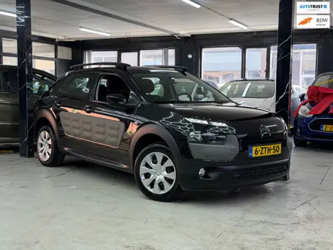 Citroen C4 Cactus 1.2 e-VTi Feel Automaat | Pano | Airco