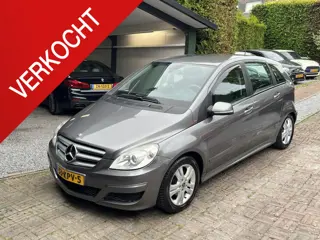 Mercedes-Benz B-klasse 180 AUT. 2010 NAVI ECC PDC 17''LMV NL AUTO..