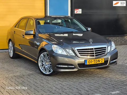 Mercedes-Benz E-klasse 200 CGI Business Class Avantgarde / Aut / Navi / Leder / Cruise Control / Xen