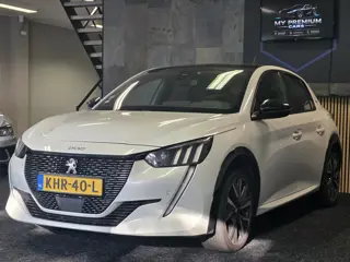 Peugeot 208 1.2 PureTech GT-Line 131PK / Panorama / Camera / Automaat