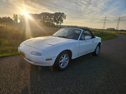 Mazda MX-5 1.6i-16V automaat