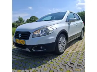 Suzuki SX4 S-Cross 1.6 Exclusive Panoramadak, Sportvelgen, verwarmde voorstoelen