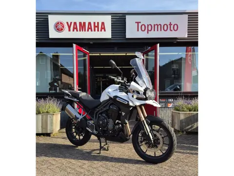 Triumph Tiger 1200 Explorer ABS met zijkoffers (bj 2016)