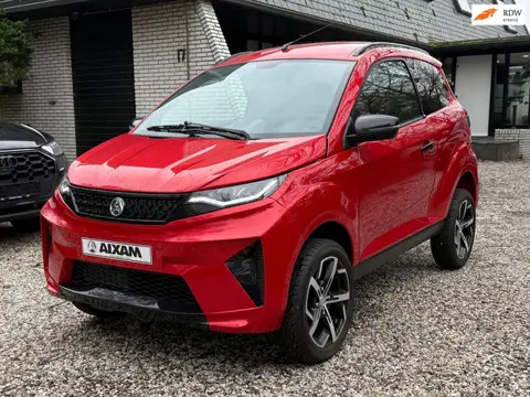 Aixam Brommobiel Coupé GTi 67 km gelopen is NIEUW ! Leer lmv enz