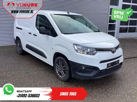 Toyota PROACE CITY 1.5 D-4D 130 PK Aut. Carplay/ Airco/ Camera/ Standkachel/ 3 Persoons/ LMV/ Trekha