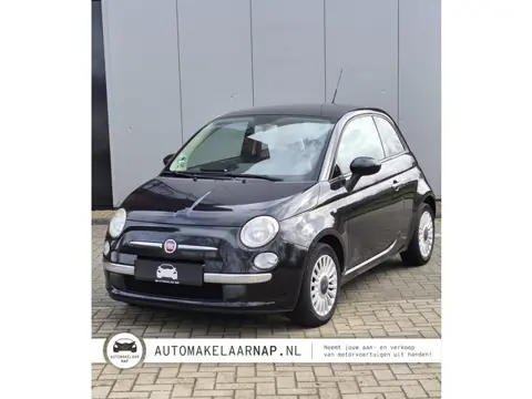 Fiat 500 1.2 Lounge / Nieuwe APK + Groot onderhoud €948,99 / Panoramadak / Automaat /