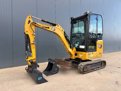 Cat 301.8 (bj 2021)