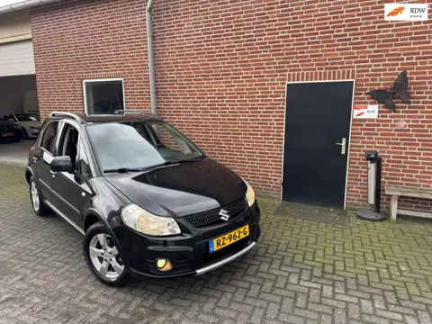Suzuki SX4 1.6 Shogun 5 Deurs, Airco, PDC , LM velgen, Trekhaak