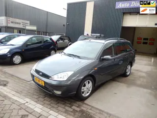 Ford Focus Wagon 1.6-16V Trend