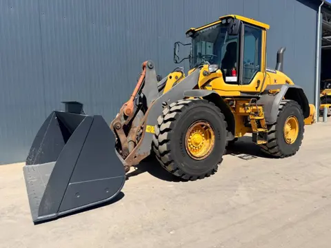 Volvo L90G (bj 2014)