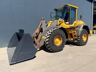 Volvo L90G (bj 2014)