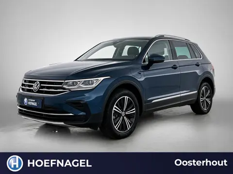 Volkswagen TIGUAN 1.4 TSI eHybrid Business+ | Automaat | Adaptive Cruise | Camera | CarPlay | Trekha