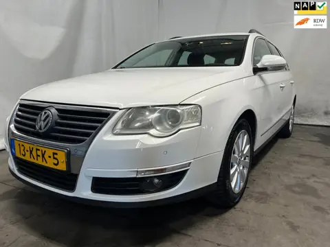 Volkswagen Passat Variant 1.4 TSI Comfortline BlueMotion - Schade