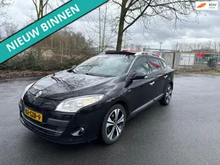 Renault Mégane Estate 2.0 Bose NETTE AUTO RIJDT EN SCHAKELT GOED