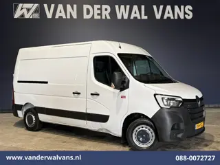 Renault Master 2.3 dCi 136pk L2H2 Euro6 Airco | Camera | Navigatie | LED | 2500kg Trekhaak | Cruisec
