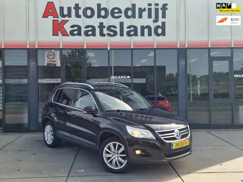 Volkswagen Tiguan 1.4 TSI Sport&Style 4Motion 4x4 - Cruise - Clima - Nieuwe APK