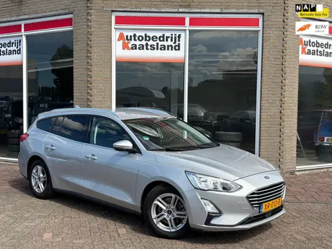 Ford Focus Wagon 1.0 EcoBoost Trend Edition Business - Navi - Cruise - Clima -