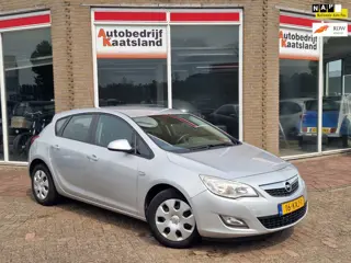 Opel Astra 1.6 Edition - Clima - Cruise -