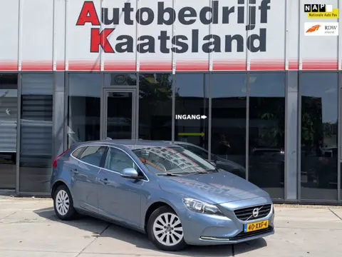 Volvo V40 1.6 D2 Momentum