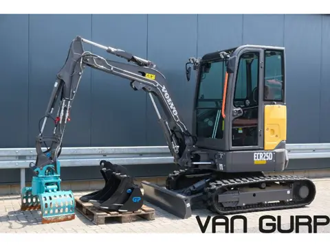 Volvo ECR 25 D | 2022 | 694h | CW05 | Sorting Grapple