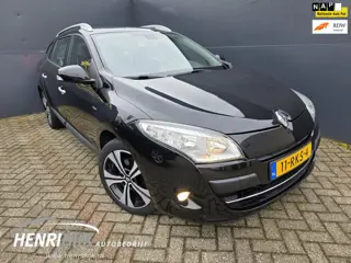Renault Mégane Estate 2.0 Bose Automaat / Navi / Trekhaak / Cruise / Clima / LMV