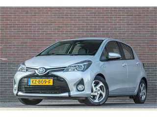 Toyota Yaris 1.5 Hybrid Trend, 2e eigenaar, Leder, Trekhaak, Camera, Navigatie, Climate control, Blu