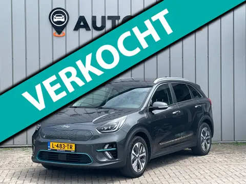 Kia E-Niro ExecutiveLine 64 kWh SOH100% FASE 3 ORG NL DEALEROND|PANO|MEMORY|CAMERA|JBL|STOEL+STUURVR