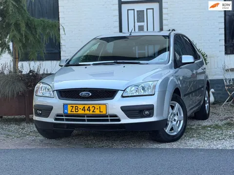 Ford Focus 1.6-16V Champion|Airco|5DRS|
