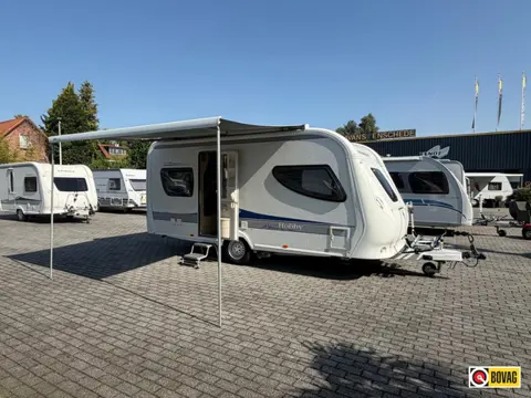Hobby La Vita Bionda 460 UFE Vol uitgerust!!