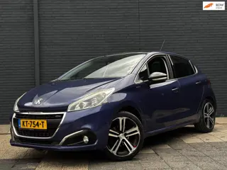Peugeot 208 | GT-line | Pano | Navi | Climate