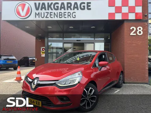 Renault Clio 0.9 TCe Intens // NAVI // PDC // CRUISE // STOELVERWARMING // DAB RADIO // CLIMA //