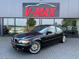 BMW 330xi Special Executive AUT Xenon Leder Stoelvw Navi PDC