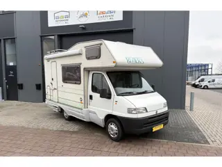 CI Riviera 55 Compact / zonnepanelen