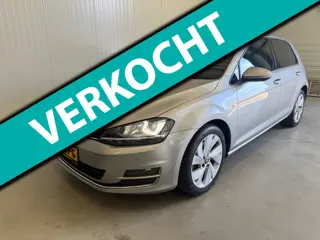 Volkswagen Golf 1.4 TSI Highline pano led pdc massage stoel half leer