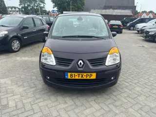 Renault Modus 1.6-16V Tech Road AUTOMAAT ecc leer panodak lm velg parkeersensoren