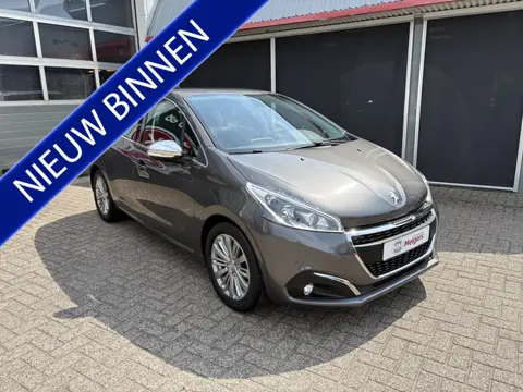 Peugeot 208 1.2 PureTech Blue Lease Allure (bj 2019)