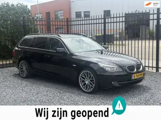 BMW 5-serie Touring 523i XENON!PANO!APK!KOOPJE!