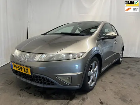 Honda Civic 1.4 Sport - Schade