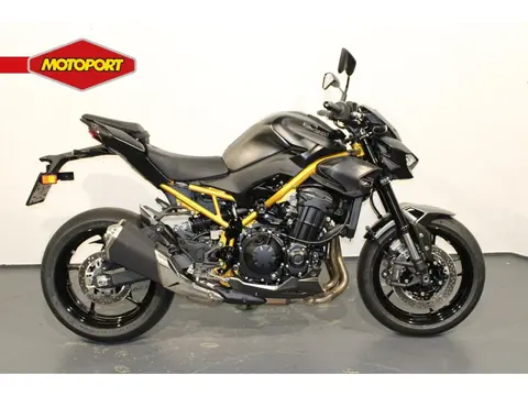 Kawasaki Z 900 35kw (bj 2026)