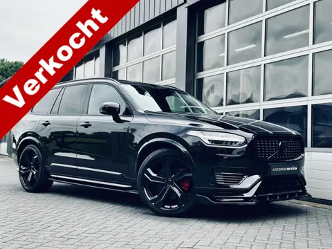 Volvo XC90 2.0 T8 Recharge | AWD | Dark Label | Panodak | Luchtvering | 360 camera | Massagestoelen 
