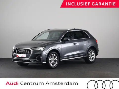 Audi Q3 45 TFSI e S edition 245pk | Navigatie | Keyless entry | Parkeercamera |  S-line interieur | 