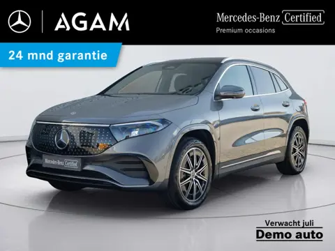 Mercedes-Benz EQA 250+ Business Solution AMG 71 kWh | Panorama dak | Trekhaak