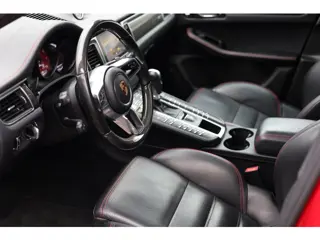 Foto 18 van Porsche Macan 3.0 GTS | Pano | Chrono | Alle Opties | Nieuwstaat |