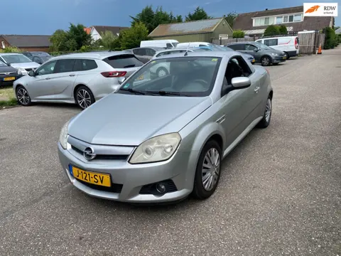 Opel Tigra TwinTop 1.4-16V Sport