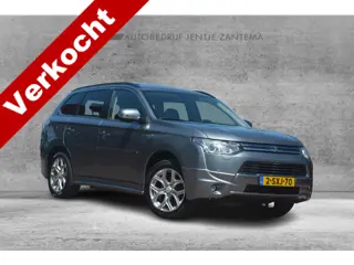 Mitsubishi Outlander 2.0 PHEV instyle | Navigatie | Leer | Stoelverwarming | Schuifkantel Dak | Elek