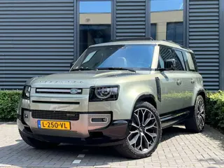 Land Rover Defender 110 P400e X-Dynamic * Full Options *